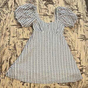 Puffed Sleeve Babydoll Dress